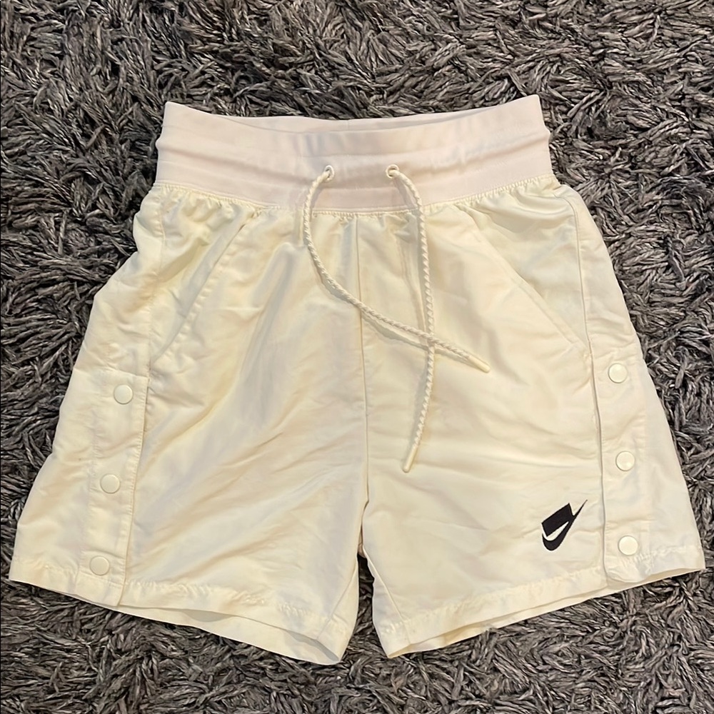 Nike Off-White Buttoned Shorts size XS